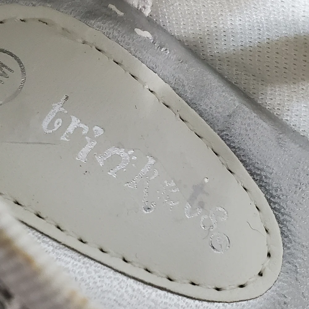Trinkets Silver Lace Kids Dress Shoes with Bow